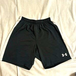 Under armor women’s heat gear shorts fitted size small adjustable, black & white